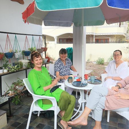 Guestland Homestay Kochi ภายนอก รูปภาพ
