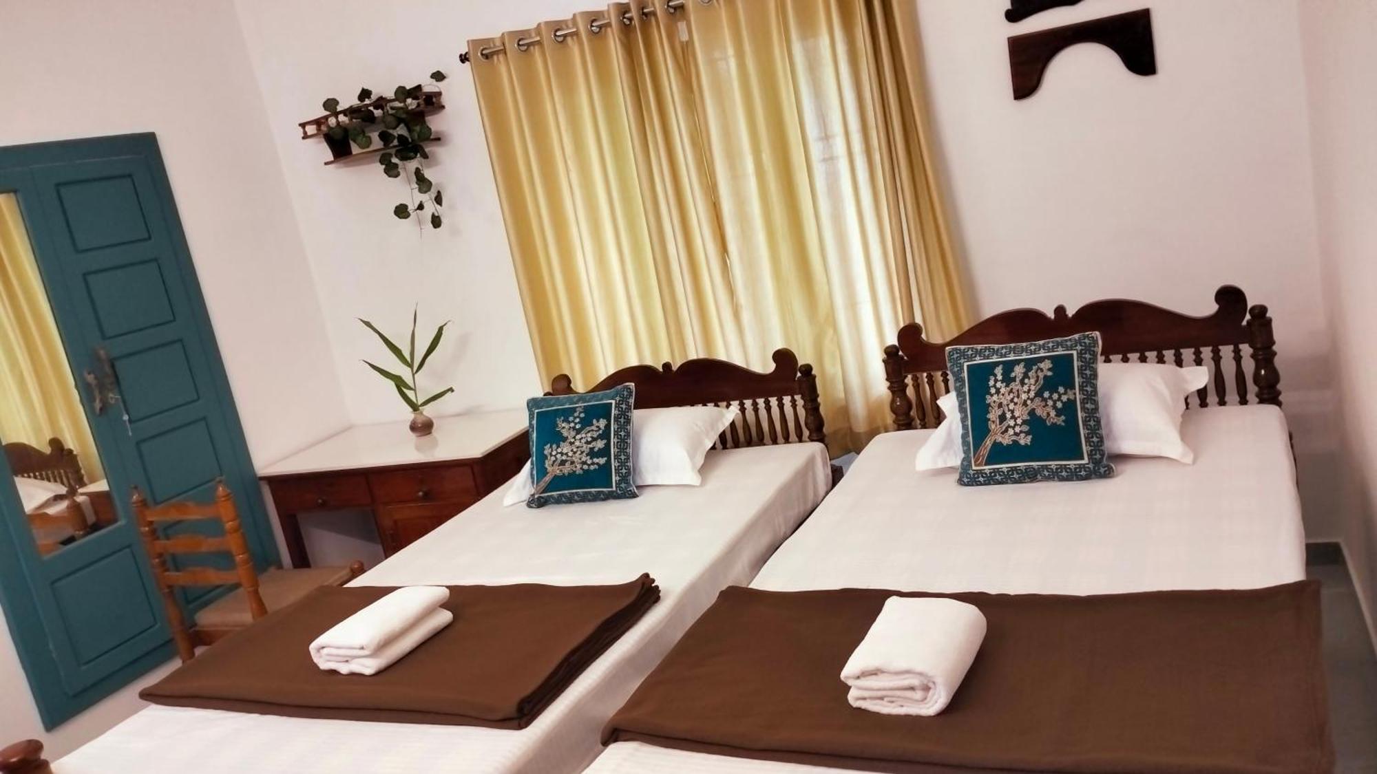Guestland Homestay Kochi ภายนอก รูปภาพ