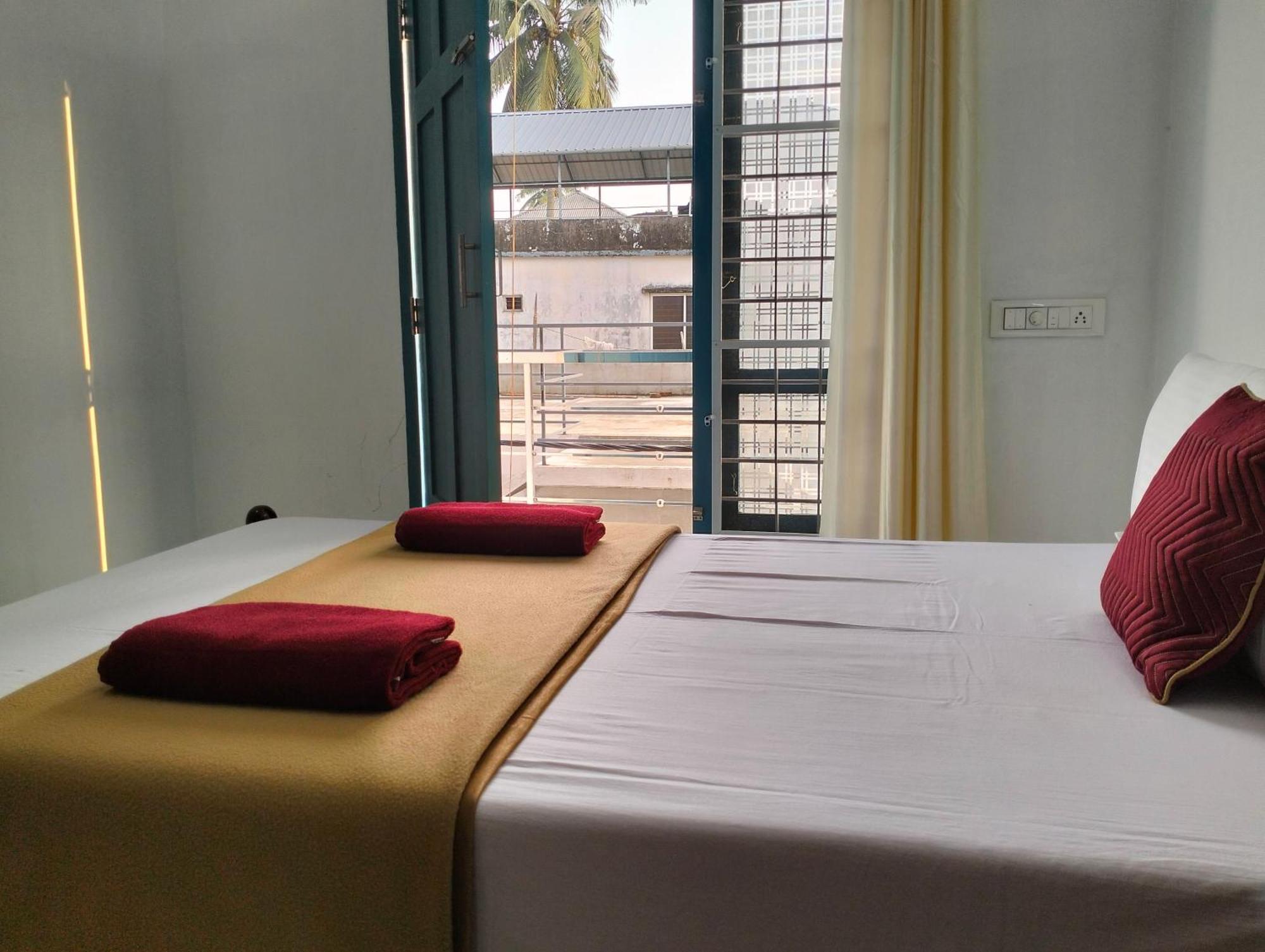 Guestland Homestay Kochi ภายนอก รูปภาพ