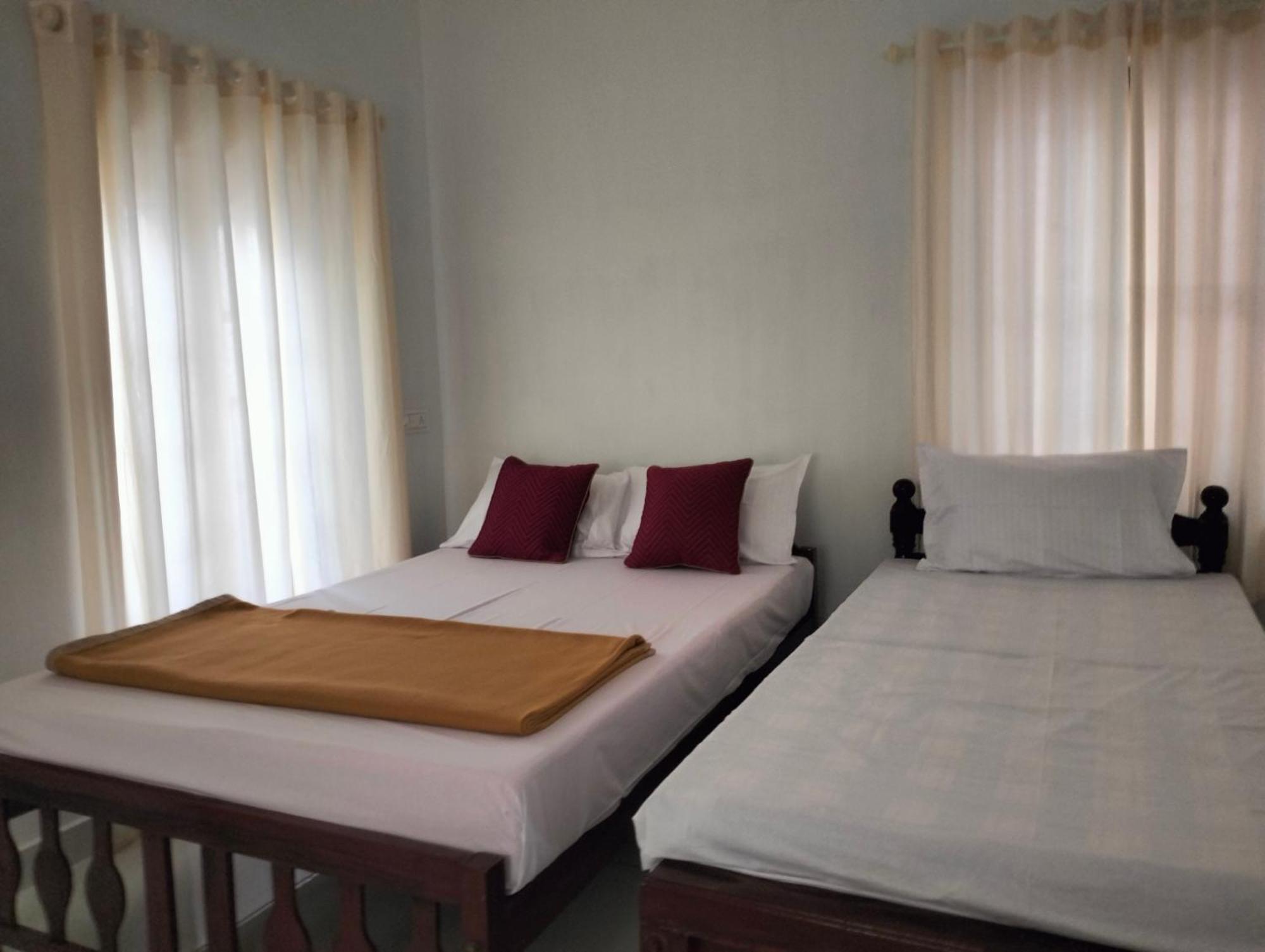 Guestland Homestay Kochi ภายนอก รูปภาพ